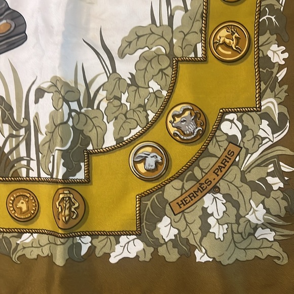 Hermes Scarf - Picture 6 of 11